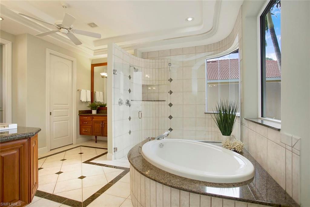 WILSHIRE LAKES - Residential