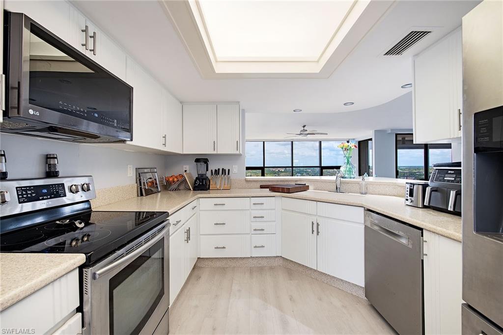 4751 Gulf Shore BLVD N 1601