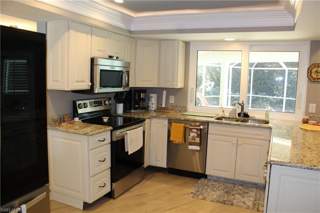 PARK SHORE - Residential