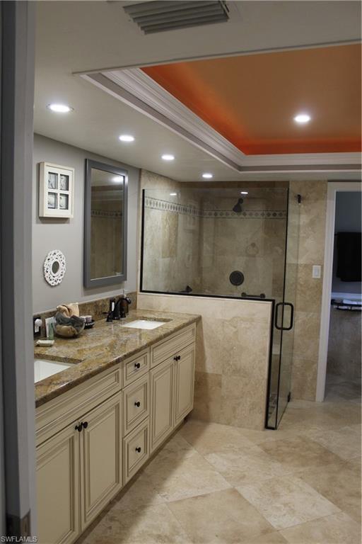 PARK SHORE - Residential