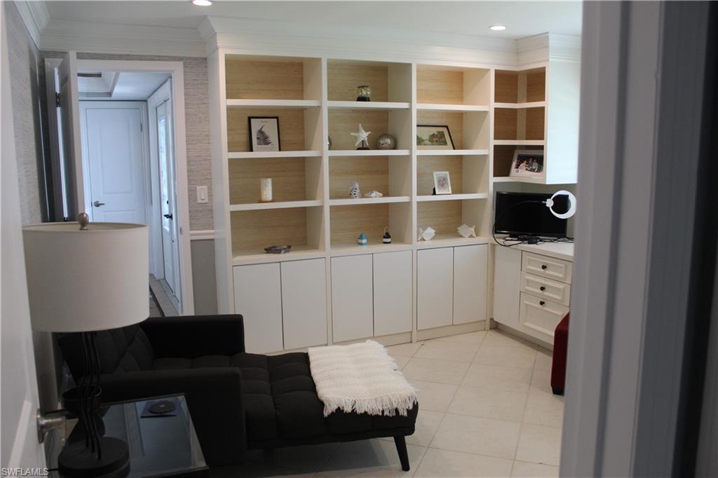 PARK SHORE - Residential