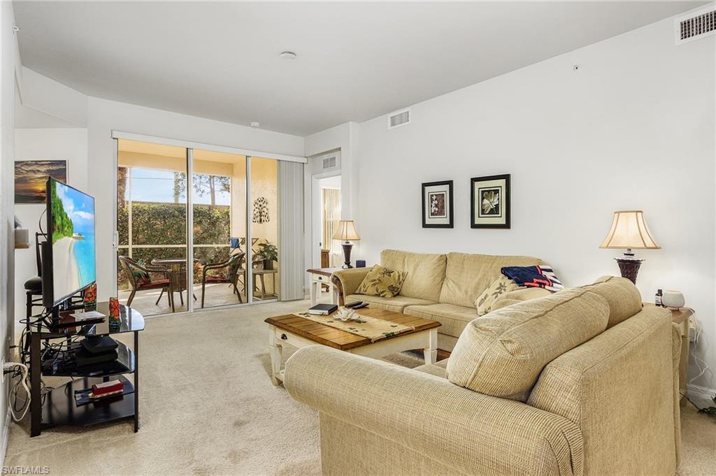 SABAL POINTE - Residential