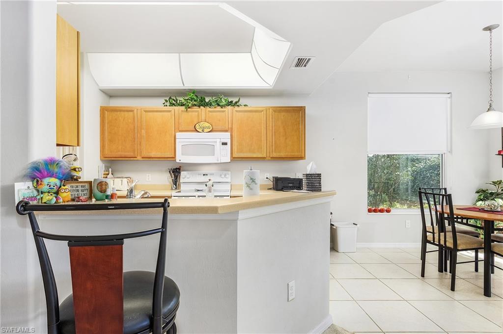 SABAL POINTE - Residential