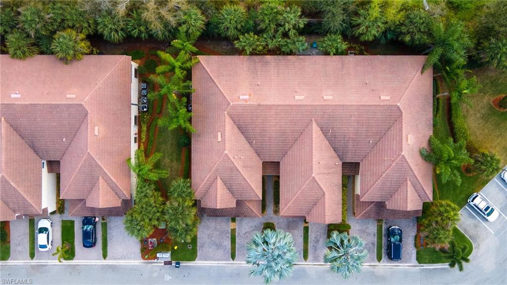 SABAL POINTE - Residential