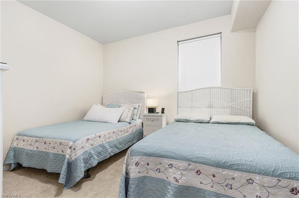 SABAL POINTE - Residential