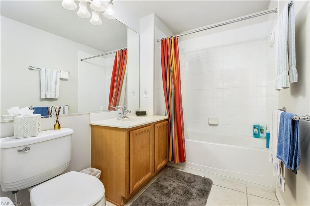 SABAL POINTE - Residential