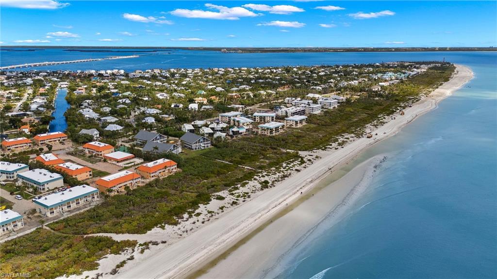 SANIBEL ARMS - Residential