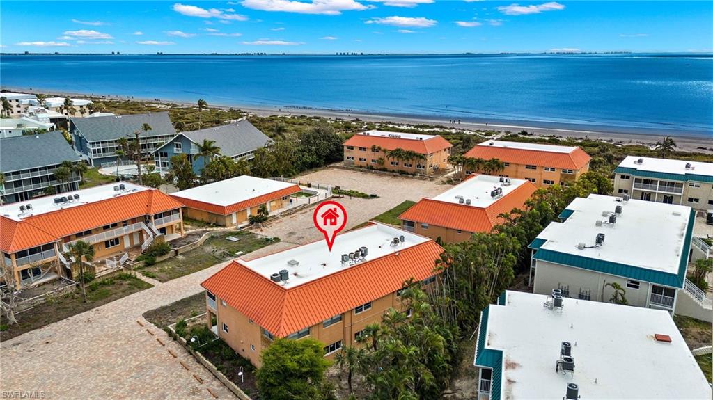 SANIBEL ARMS - Residential