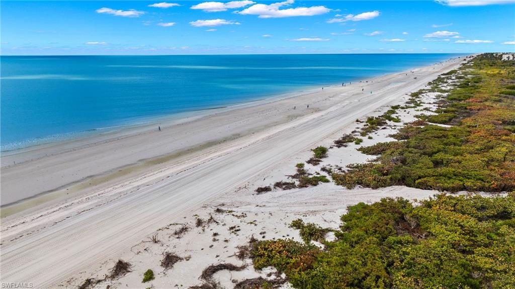 SANIBEL ARMS - Residential