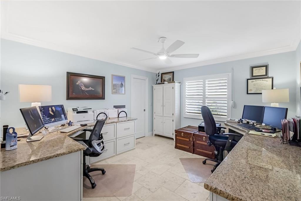 PALM ACRES - Residential