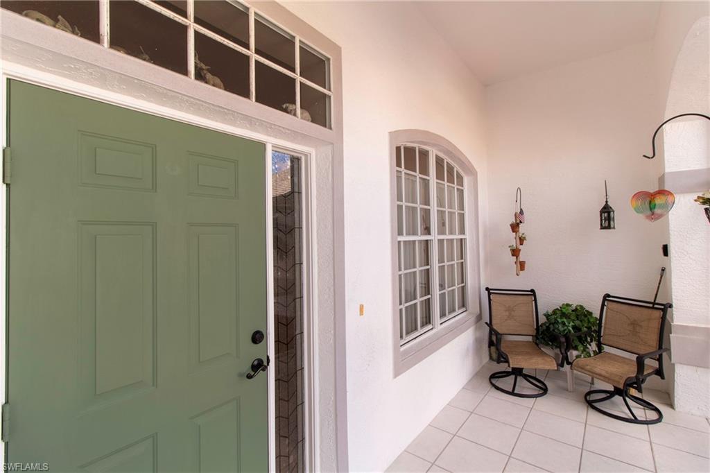 VARSITY LAKES - Residential