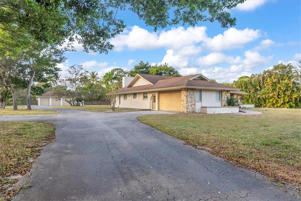 PINE RIDGE - Residential