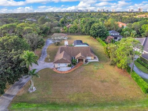 561 Ridge DR NAPLES FL 34108