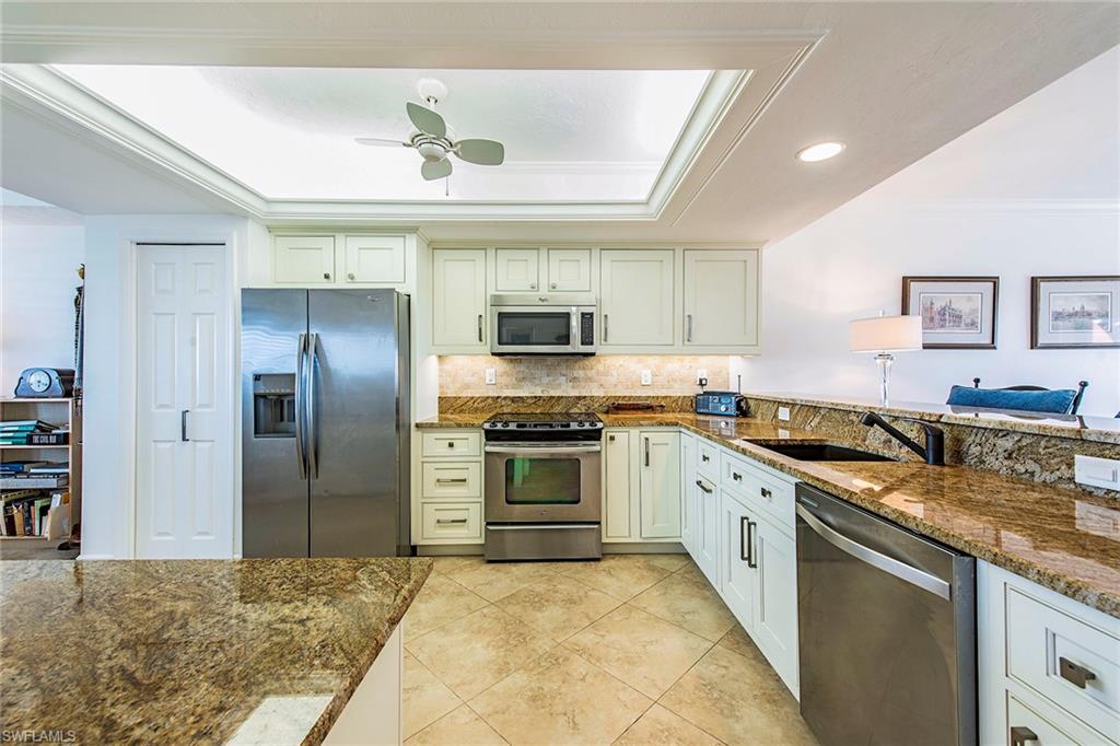 HYDE PARK - Residential