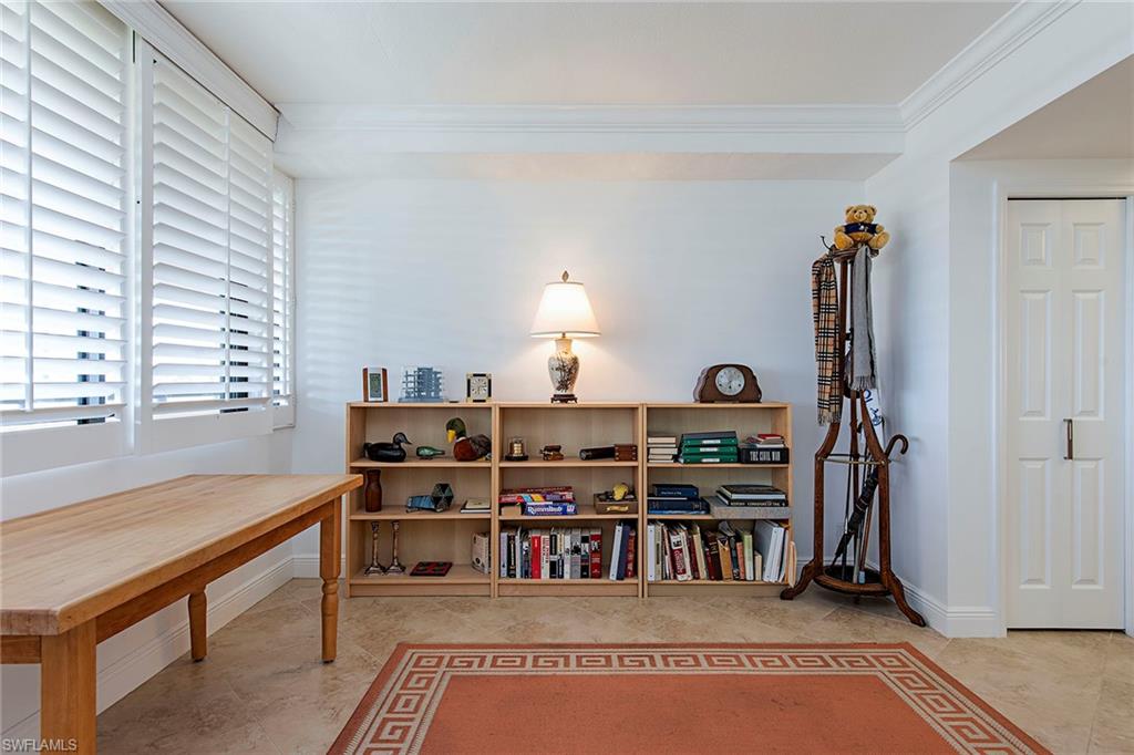 HYDE PARK - Residential