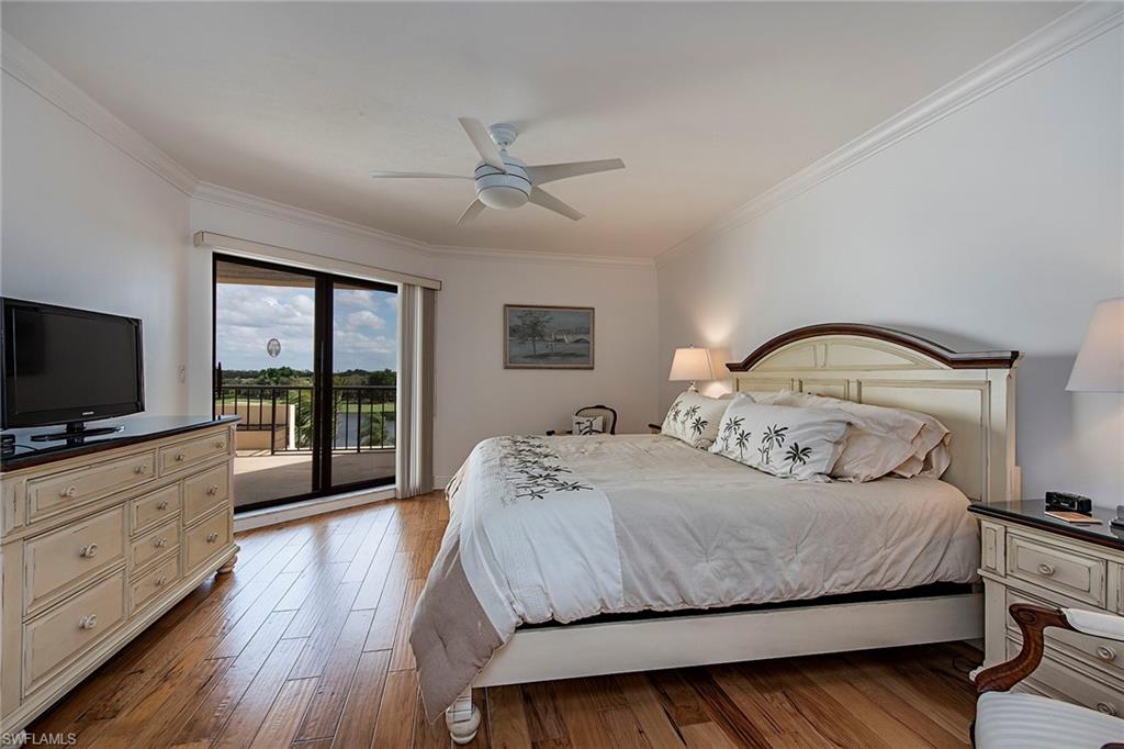 HYDE PARK - Residential