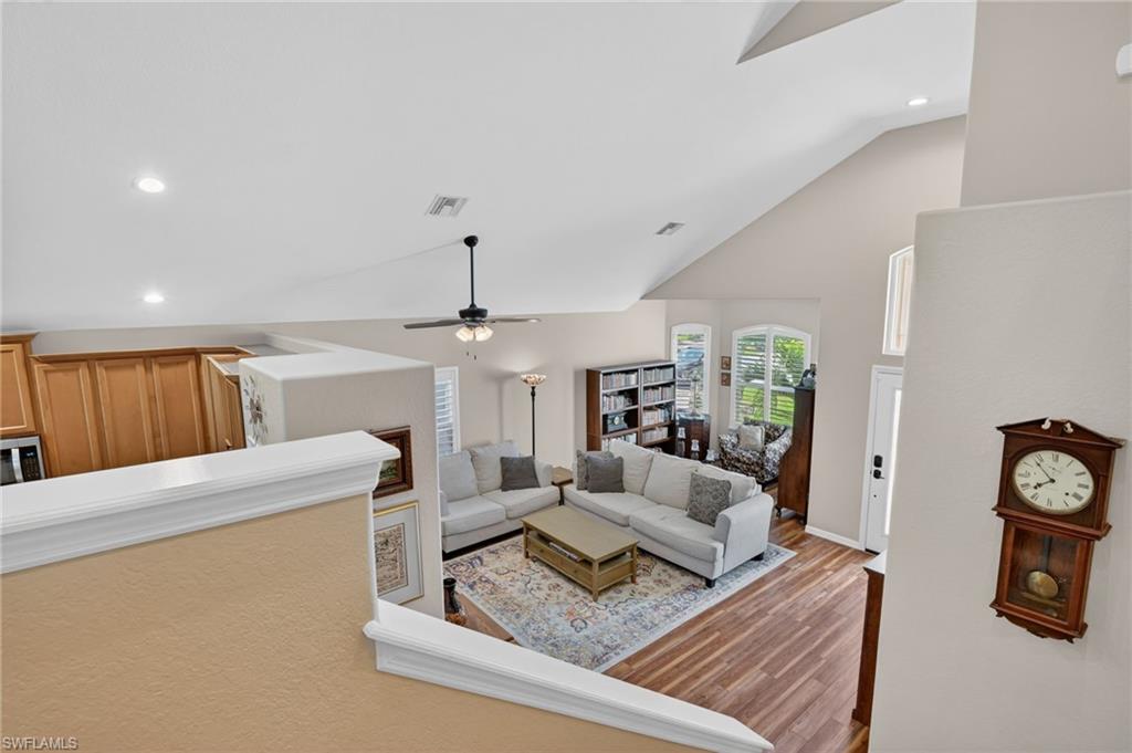 BANYAN BAY - Residential