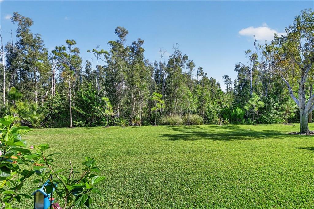 BANYAN BAY - Residential