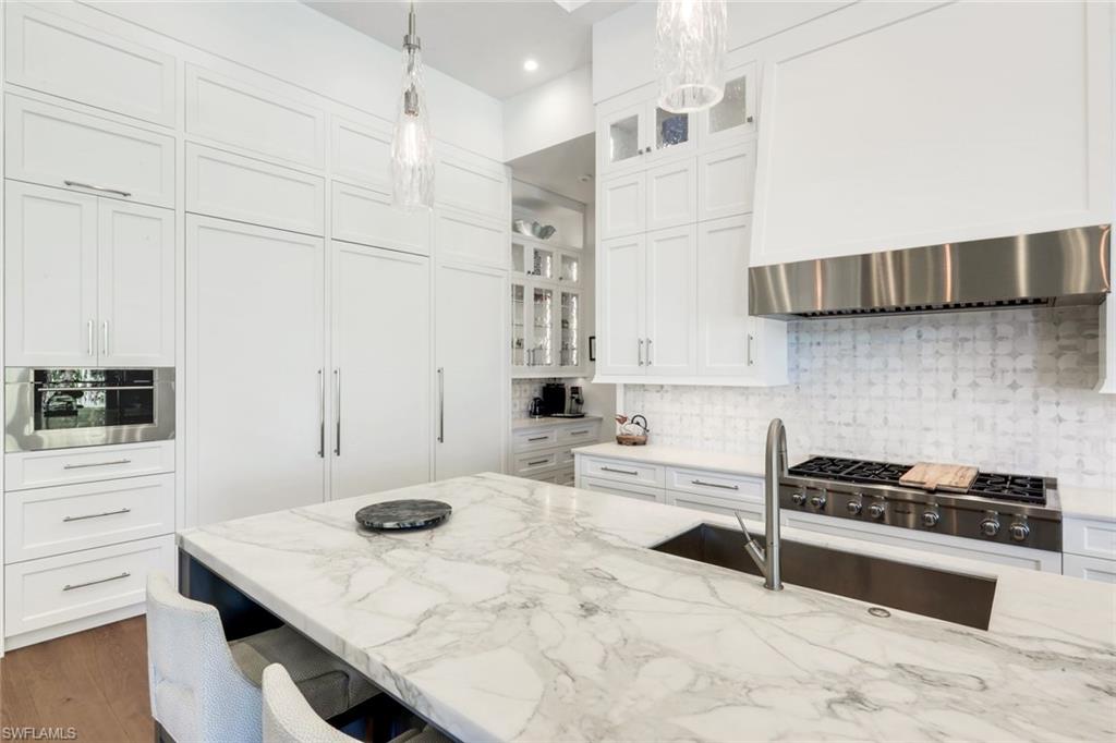 ESTATES AT GREY OAKS - Residential