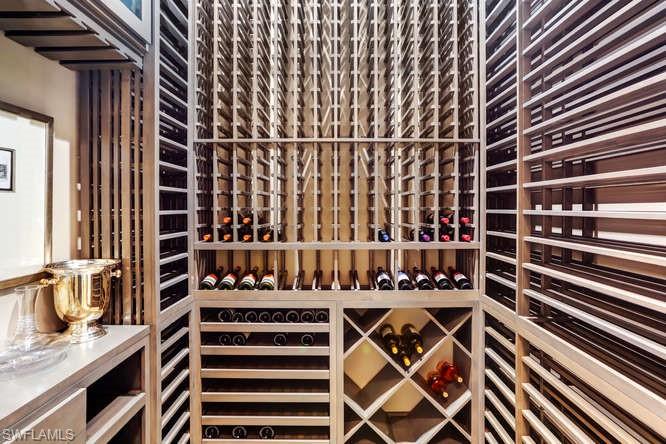 MOORINGS - Residential