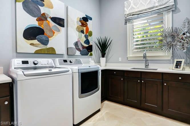 MOORINGS - Residential