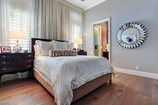 MOORINGS - Residential