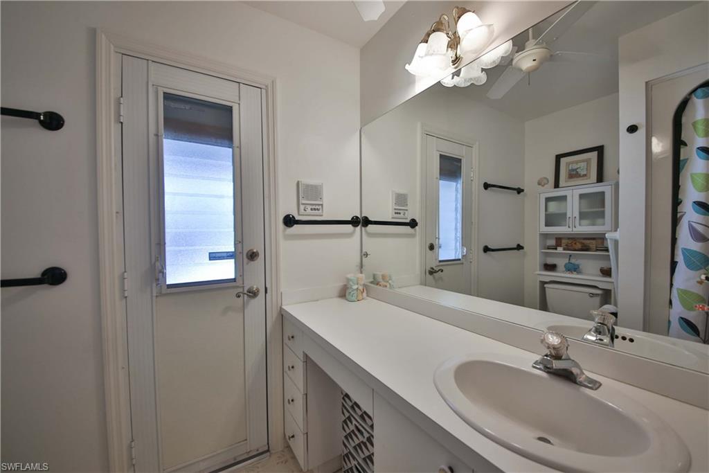 BONITA SPRINGS GOLF & COUNTRY CLUB - Residential