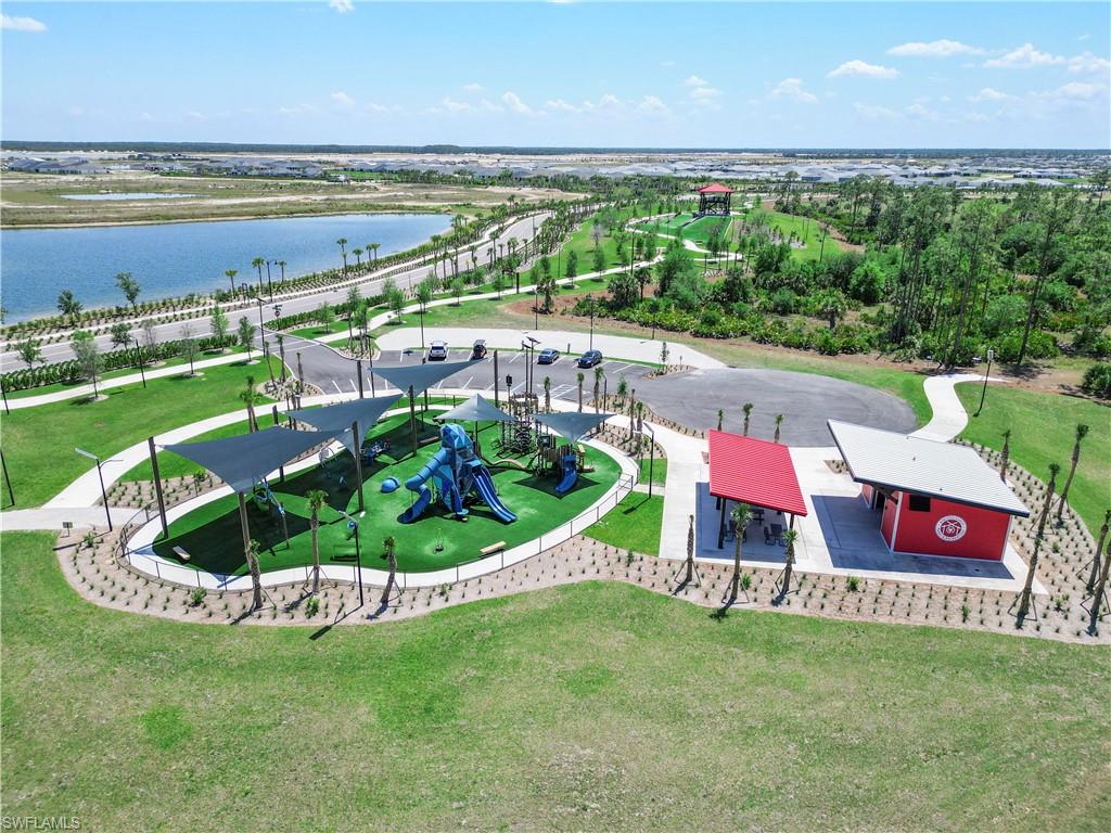 TRAILS EDGE - Residential Lease