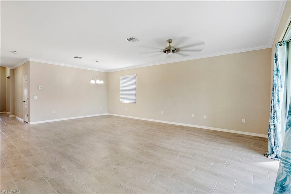 TRAILS EDGE - Residential Lease