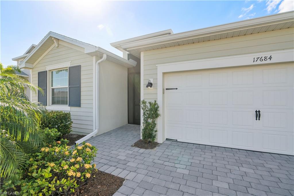 TRAILS EDGE - Residential Lease