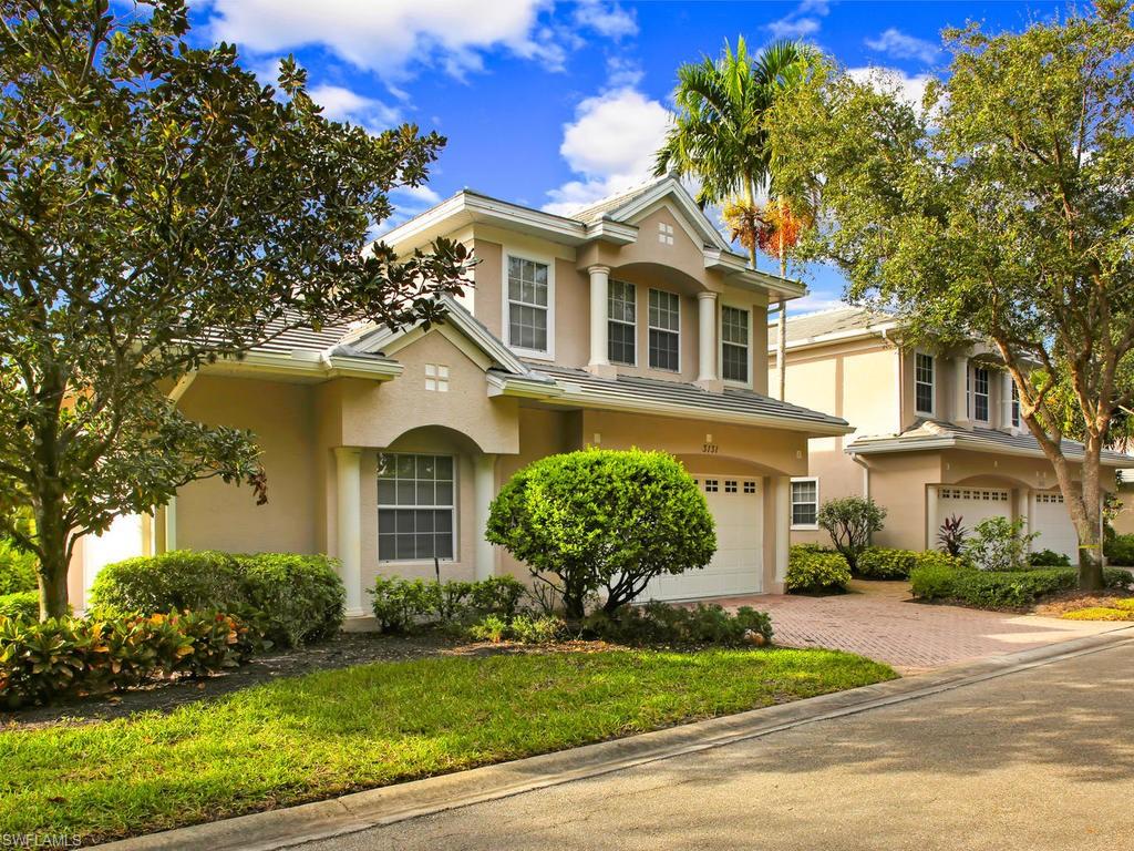 LANCASTER SQUARE - Residential