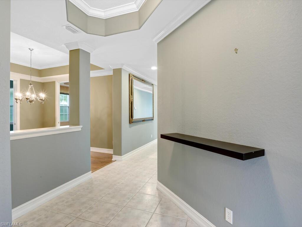 LANCASTER SQUARE - Residential