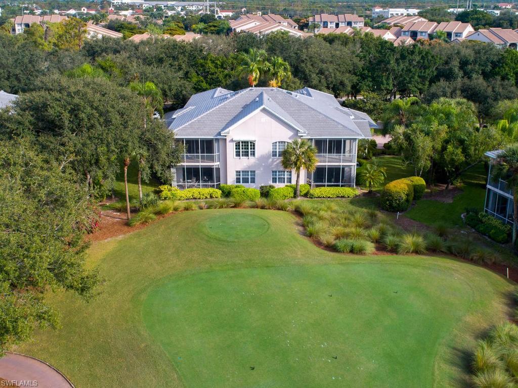 LANCASTER SQUARE - Residential