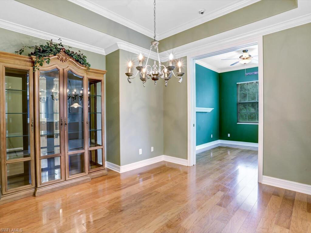 LANCASTER SQUARE - Residential