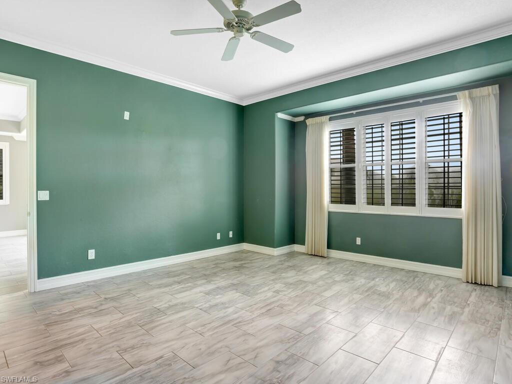 LANCASTER SQUARE - Residential