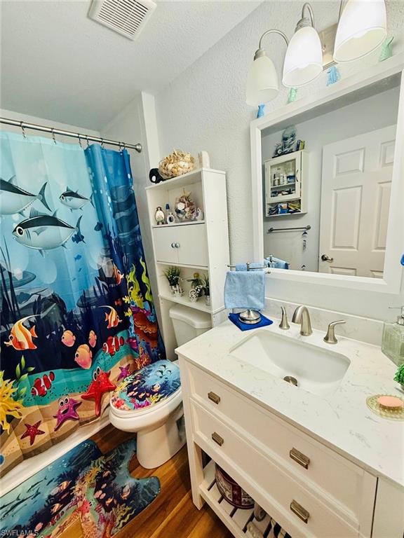 IMPERIAL HARBOR - Residential