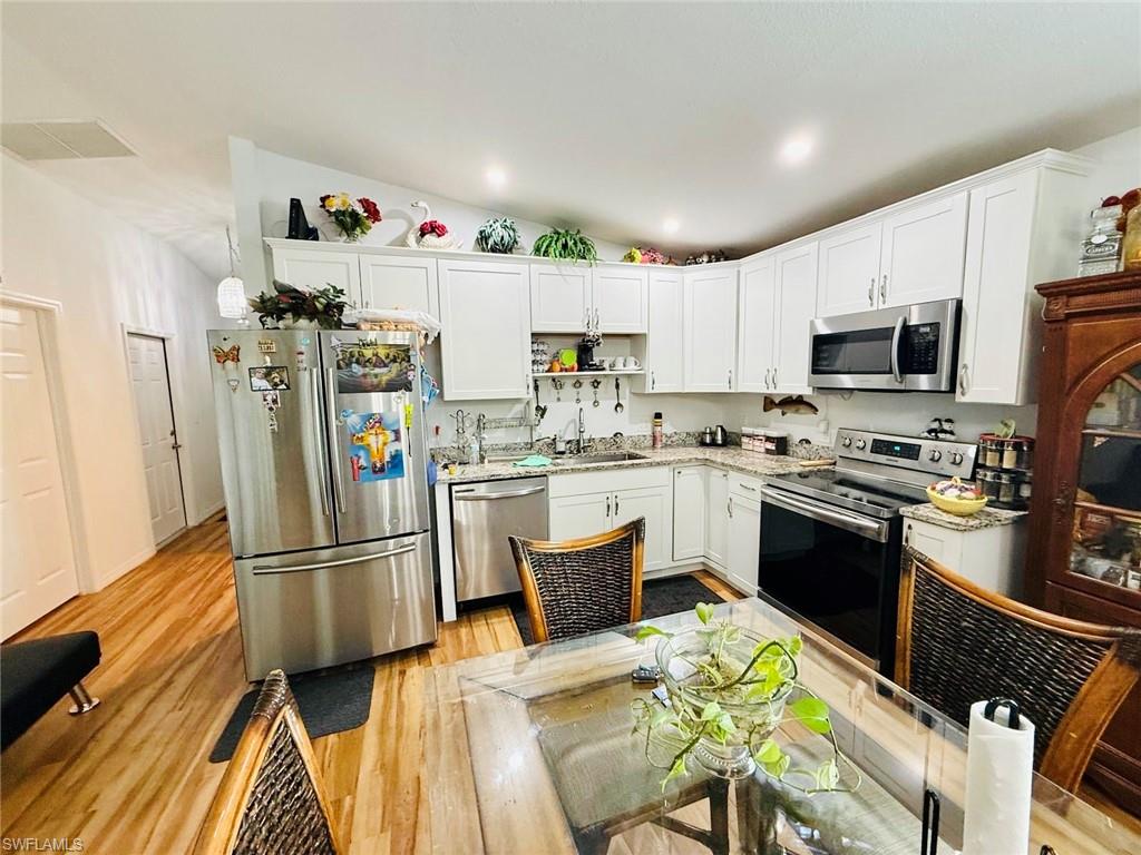 IMPERIAL HARBOR - Residential