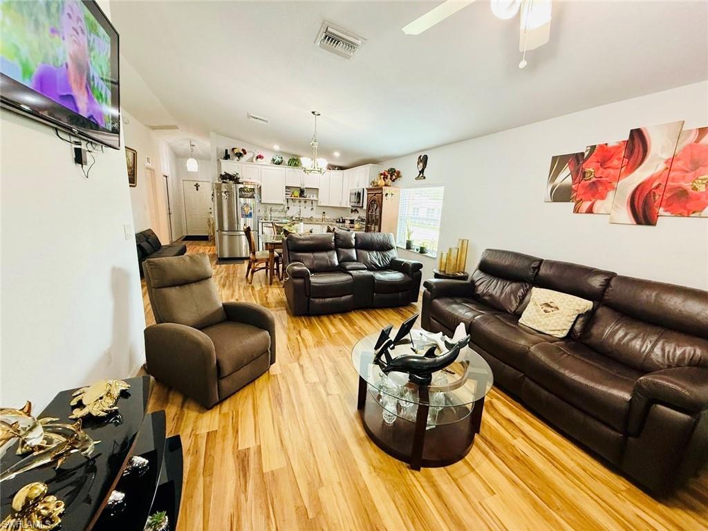 IMPERIAL HARBOR - Residential