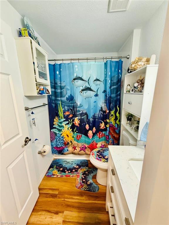 IMPERIAL HARBOR - Residential