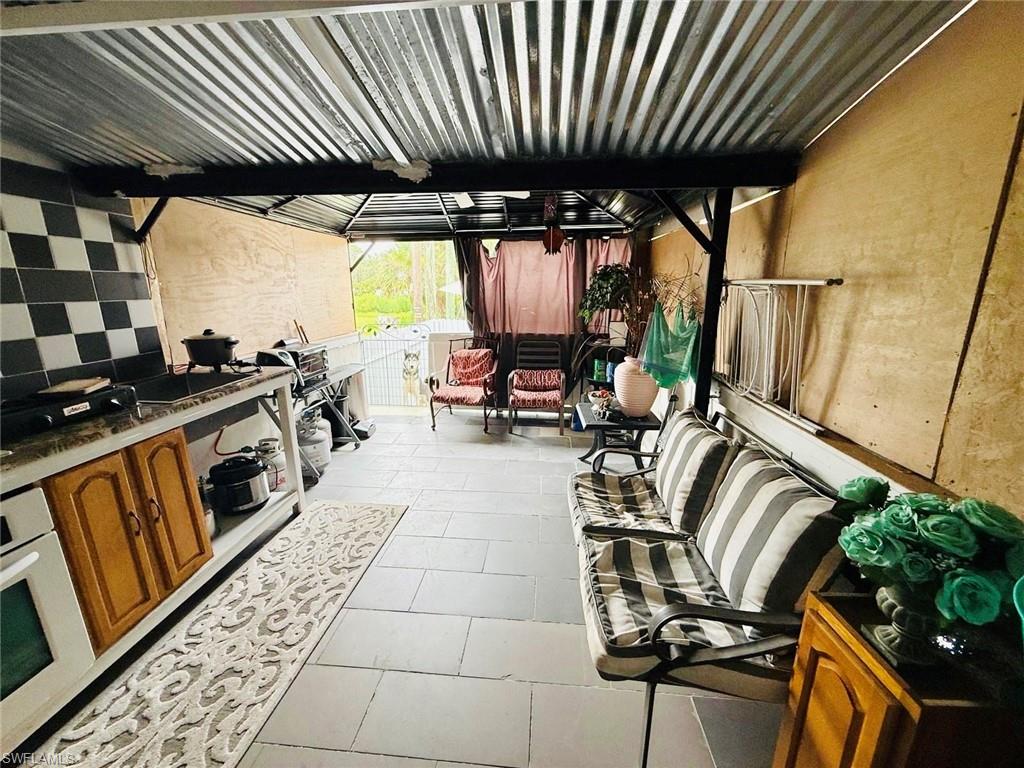 IMPERIAL HARBOR - Residential