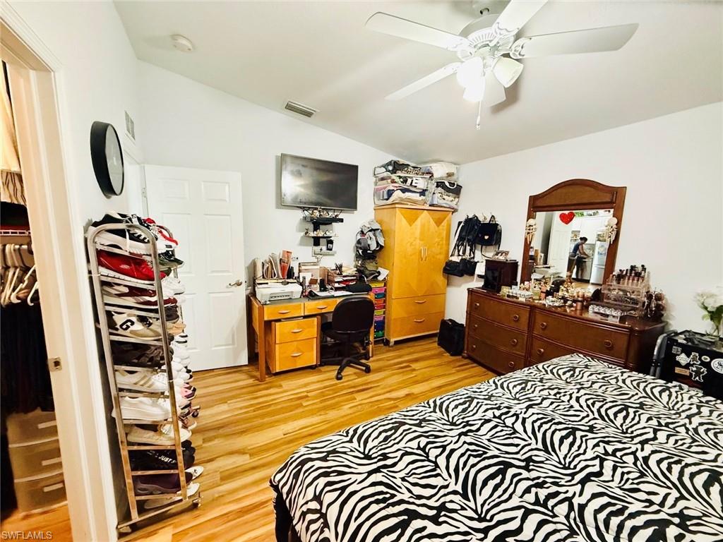 IMPERIAL HARBOR - Residential