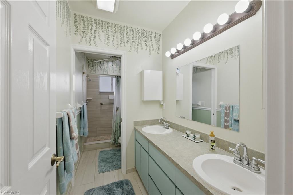 WESTERN ACRES - Residential