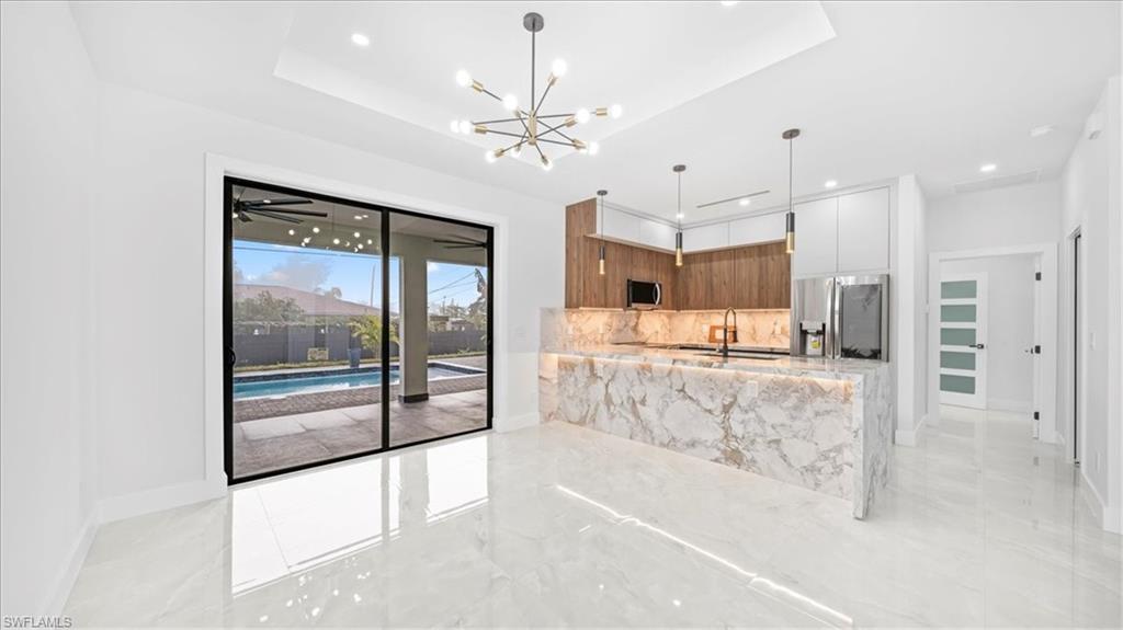 PORT CHARLOTTE - Residential