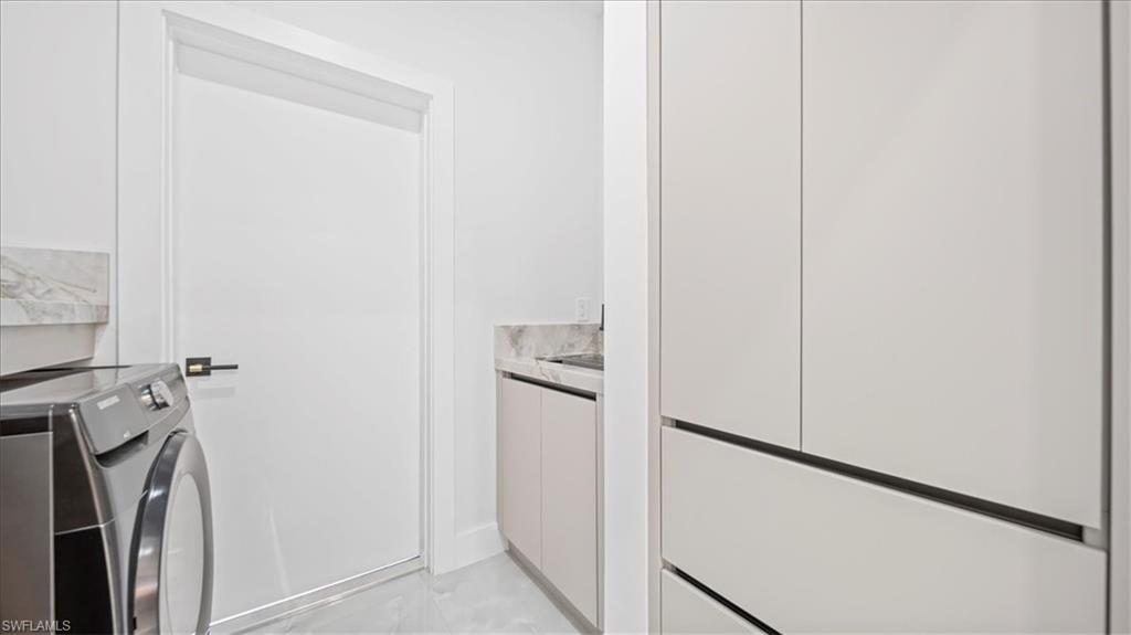 PORT CHARLOTTE - Residential