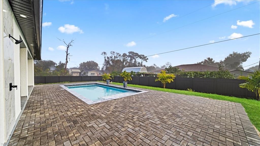 PORT CHARLOTTE - Residential