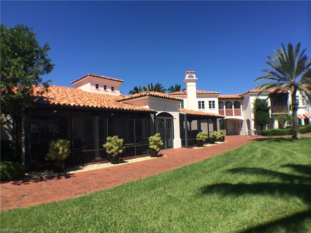 VILLAGE WALK - Residential