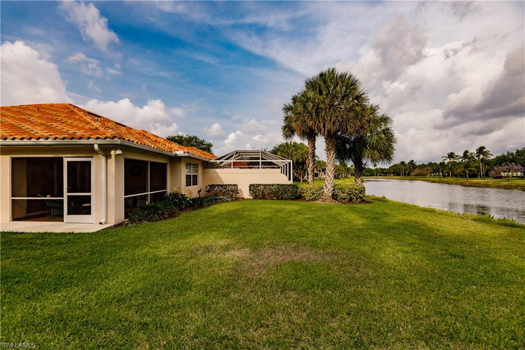 VILLAGE WALK - Residential