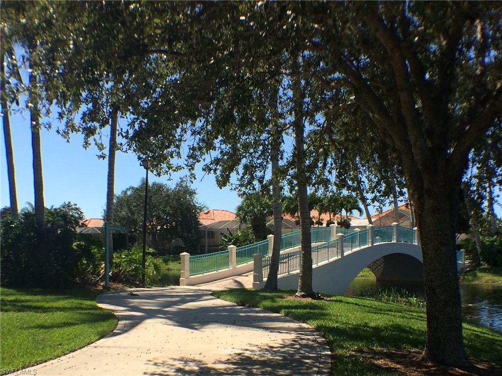 VILLAGE WALK - Residential