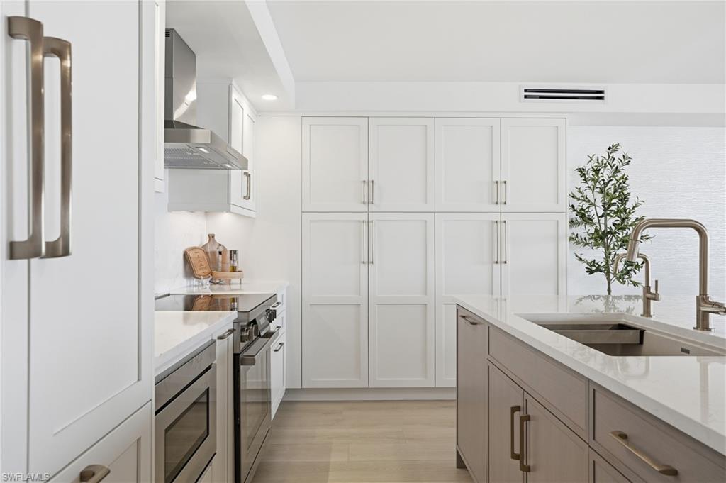 VANDERBILT GULFSIDE - Residential