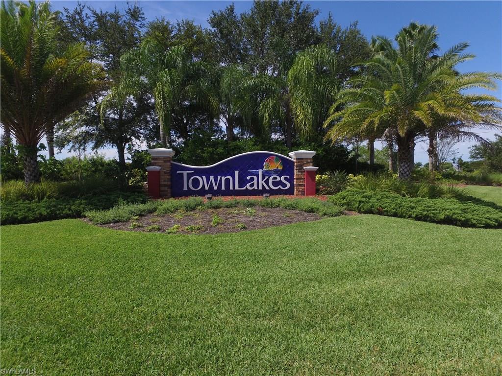 TOWN LAKES - Residential